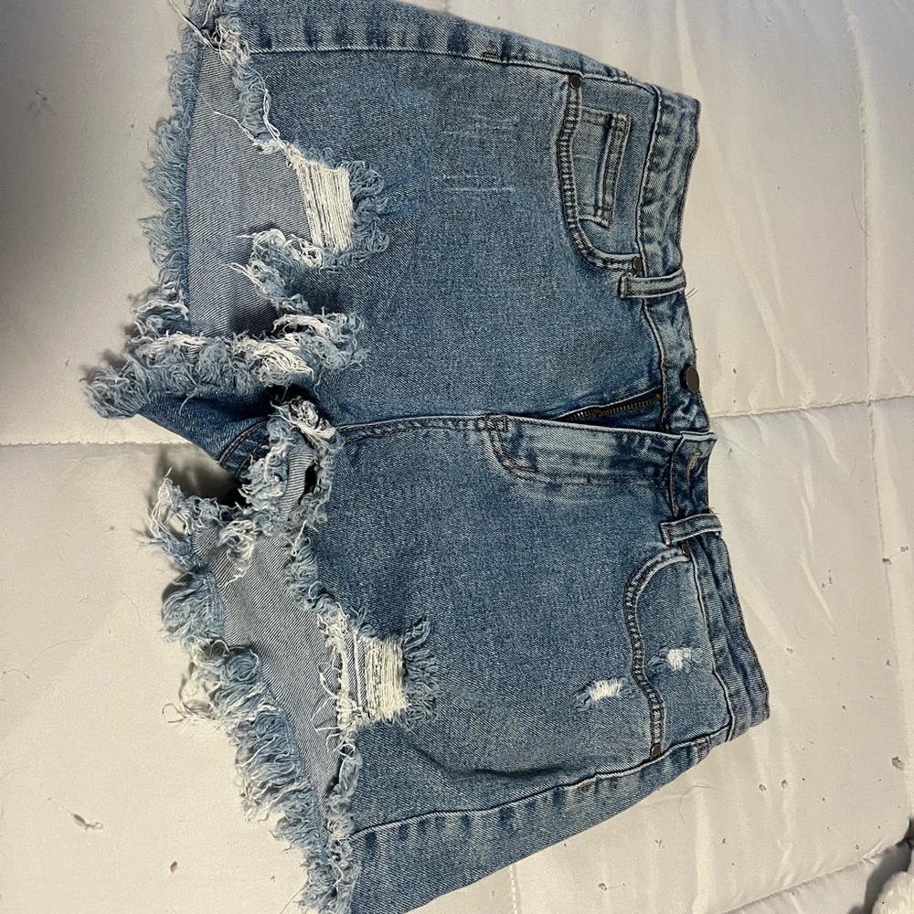 Amaryllis Blue Jean Shorts High-Waisted Distressed